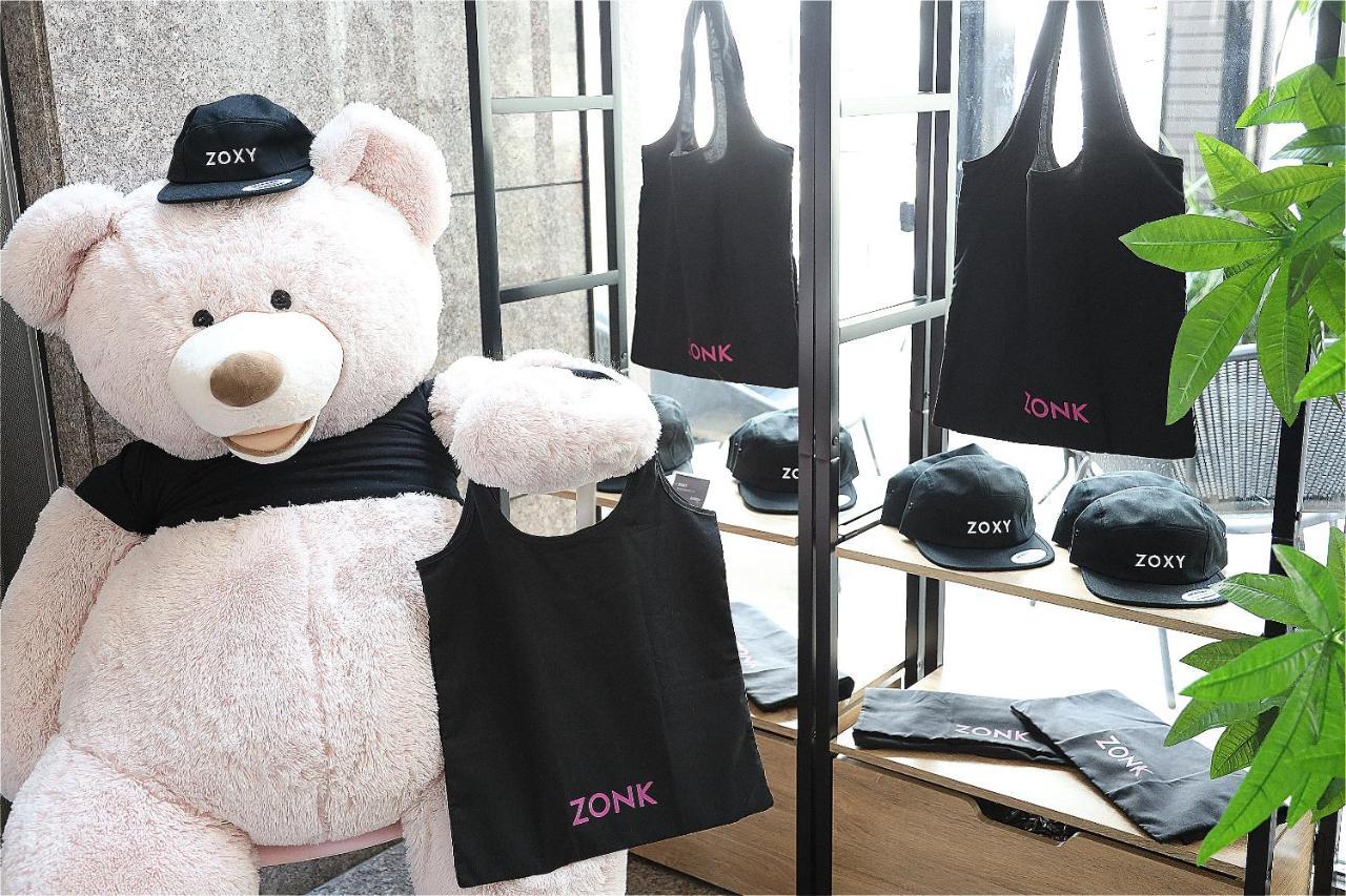 Zonk Hakata Fukuoka (Fukuoka)